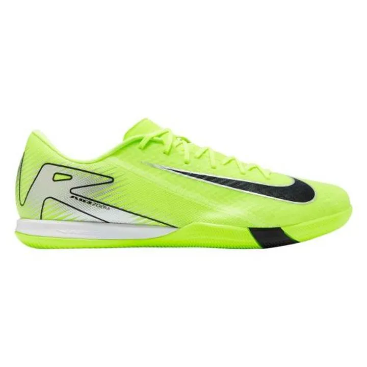 Buty halowe do piłki nożnej