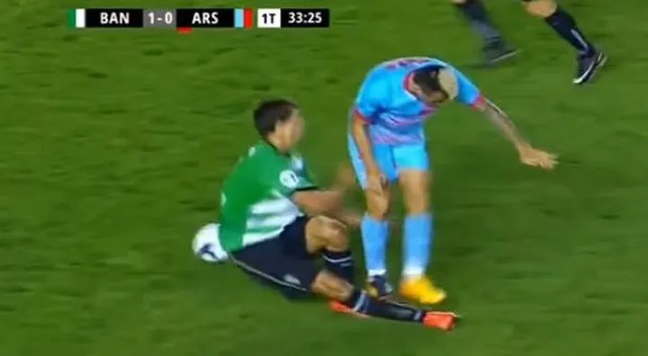 Faul taktyczny w futbolu