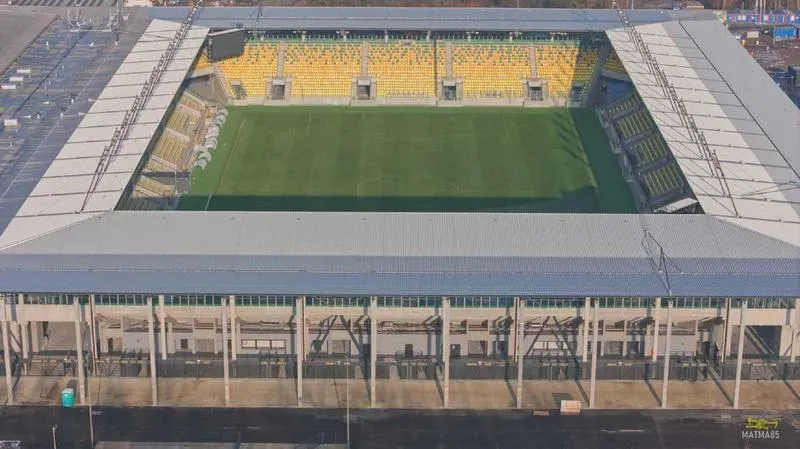 Koszty budowy stadionów